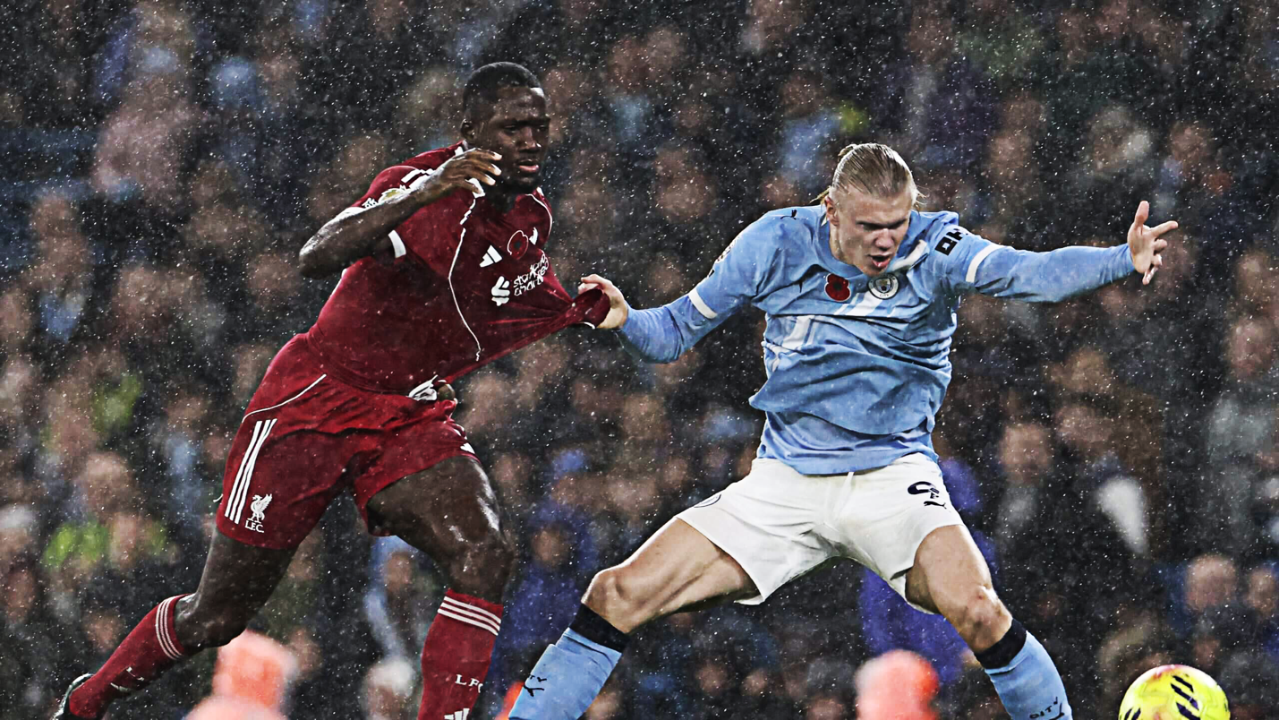 Thầy trò Arne Slot và 11 vấn đề to lớn ở mùa giải 20252026 2