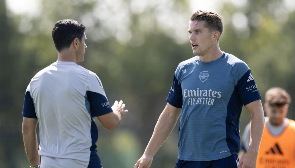 Isak, Sesko, Gyokeres Mùa hè của các tiền đạo “bom tấn” đang trôi về đâu 3 Isak, Sesko, Gyokeres Mùa hè của các tiền đạo “bom tấn” đang trôi về đâu 3