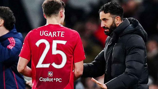 Ruben Amorim từng chỉ trích gay gắt một cầu thủ MU trước toàn đội 1 Ruben Amorim từng chỉ trích gay gắt một cầu thủ MU trước toàn đội 1